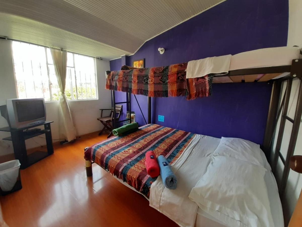 Hostal La Fulana Zipaquirá エクステリア 写真